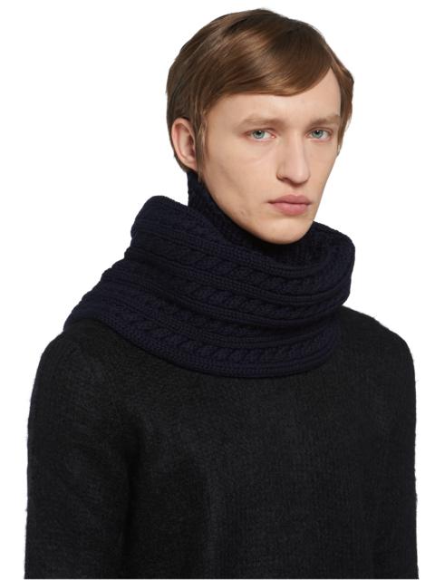 Wool scarf