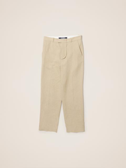 JACQUEMUS Le pantalon Bacio