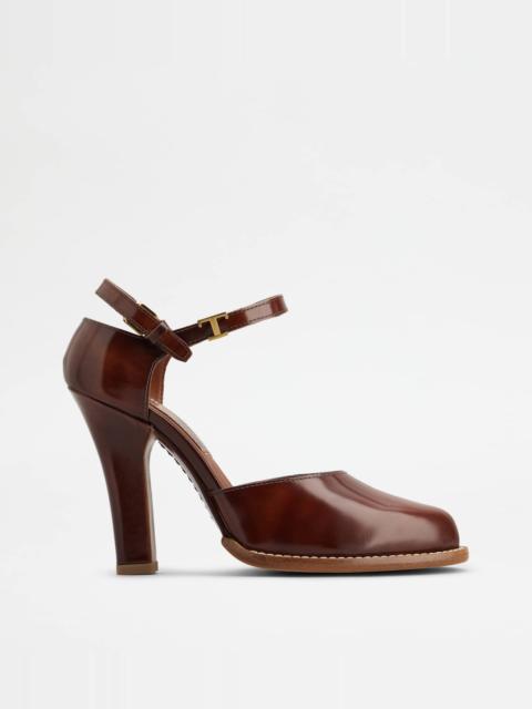Tod's D'ORSAY PUMPS IN LEATHER - BROWN