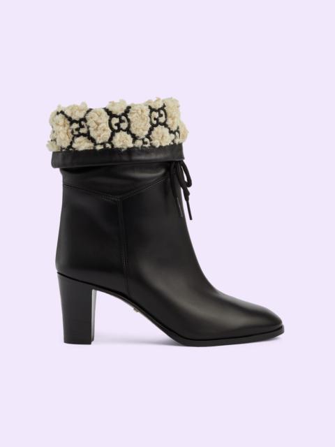 GUCCI Women's GG shearling effect boot