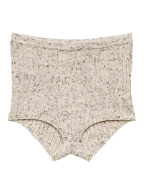 DÔEN TAVIA SHORT