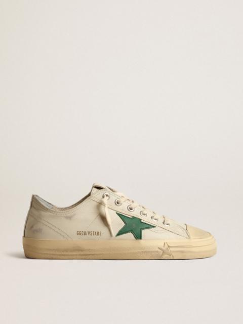 V-Star in glossy leather with green leather star