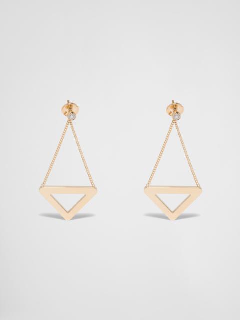 Eternal Gold cut-out drop earrings in yellow gold with diamonds