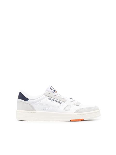 logo-patch low-top sneakers