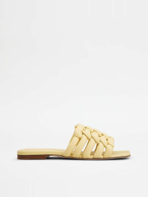 Tod's SANDALS IN LEATHER - YELLOW