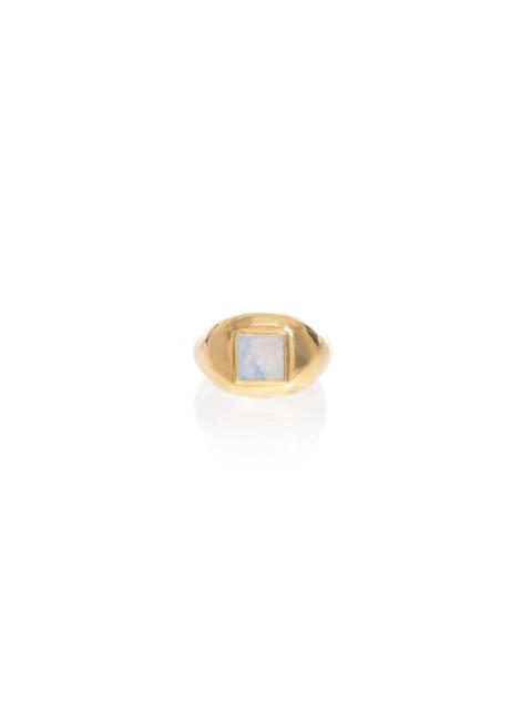 GABRIELA HEARST Medium Ring in 18k Gold & Mother of Pearl Stone
