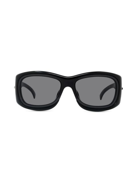 Oval Sunglasses in Shiny Black /Smoke