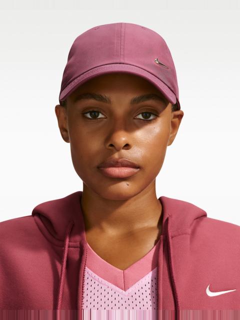 Nike Nike Dri-FIT Club Unstructured Metal Swoosh Cap