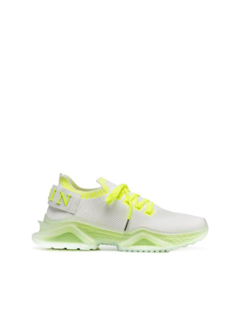 Runner Iconic low-top sneakers