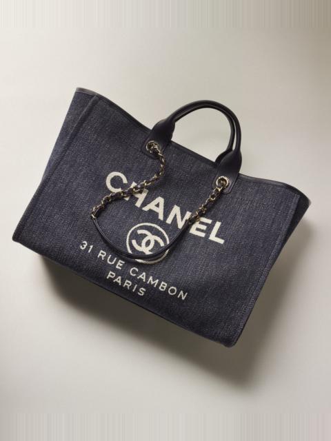 CHANEL Maxi Shopping Bag