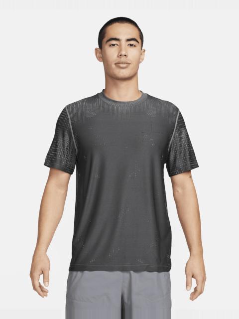 Nike A.P.S. Men's Dri-FIT ADV Short-Sleeve Versatile Top