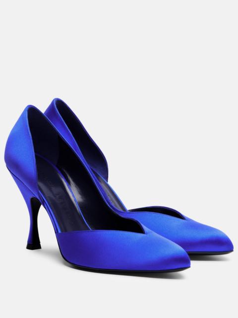 herbert levine Not Half Bad 95 satin pumps