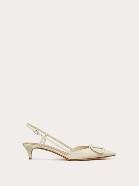 Valentino VLOGO SIGNATURE PATENT LEATHER SLINGBACK PUMP 40MM
