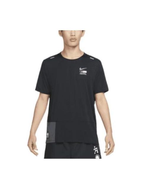 Nike Men's Nike Solid Color Back Alphabet Printing Short Sleeve Black T-Shirt DM4666-010
