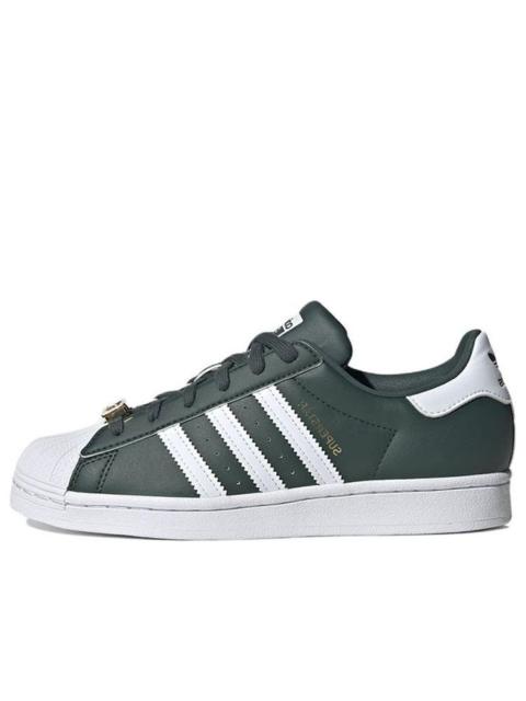 adidas (WMNS) adidas Superstar 'Mineral Green' HP2358