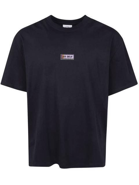 Les Deux "Chase Sport" T-Shirt