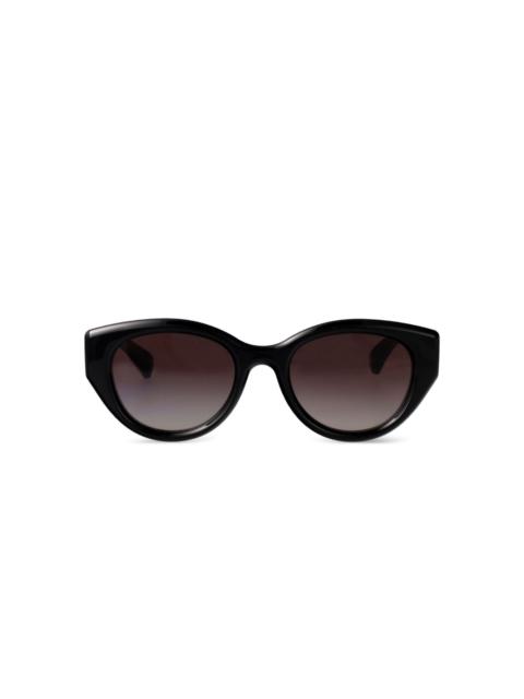 GUCCI cat-eye frame sunglasses