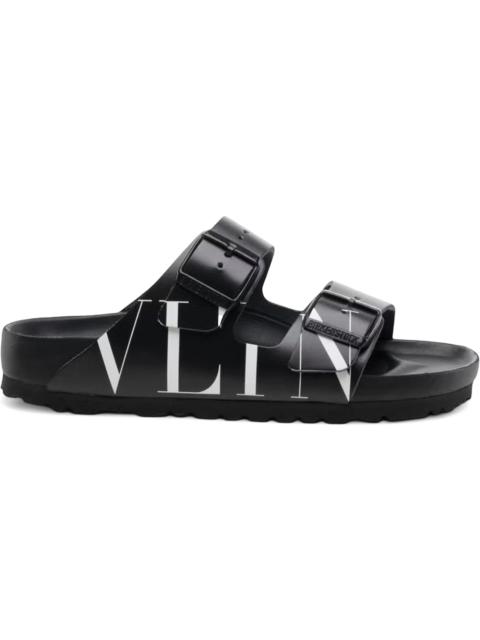 BIRKENSTOCK Birkenstock Arizona BS Valentino Garavani Black (Narrow Fit)