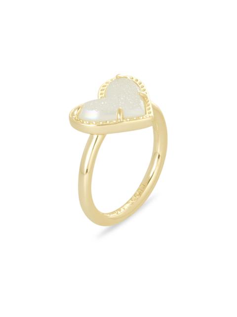 KENDRA SCOTT Ari Heart Gold Band Ring in Iridescent Drusy