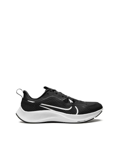 Nike Air Zoom Pegasus 37 Shield sneakers
