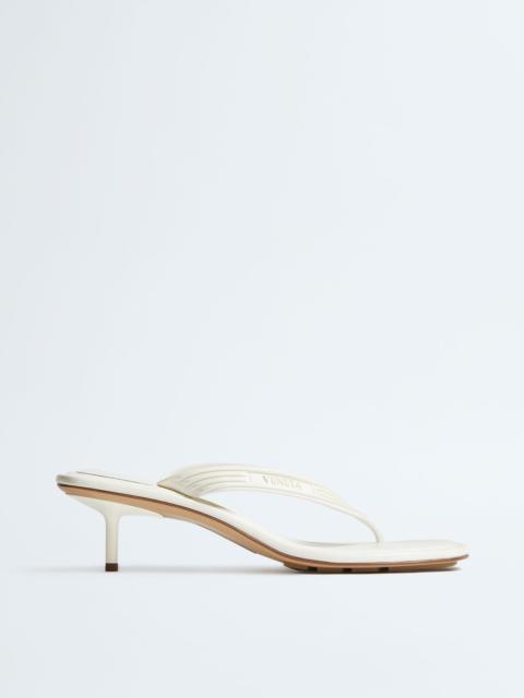 Bottega Veneta Sampieri Thong