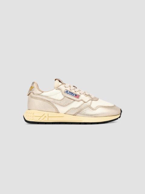 AUTRY Women's Reelwind Logo Leather Sneakers - White Gold
