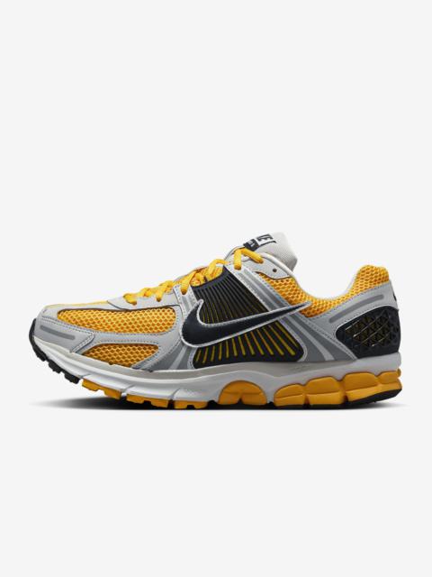 Nike Men's Zoom Vomero 5 Shoes