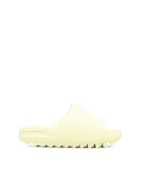 YEEZY YEEZY "Glow Green" slides