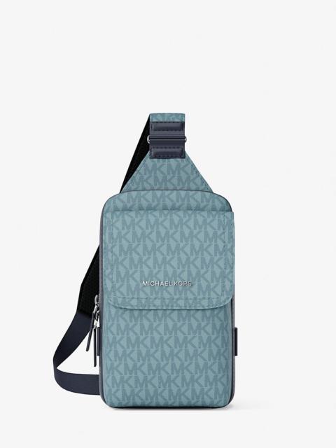 MICHAEL KORS Hudson Signature Logo Sling Pack