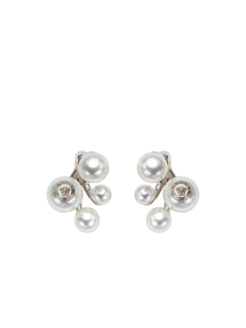 Medusa pearl earrings