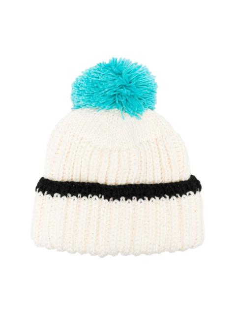pompom-trim knitted hat
