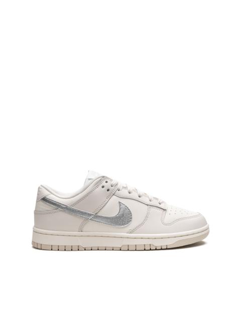 Dunk Low ESS Trend sneakers