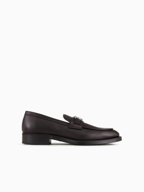 Leather loafers with logo