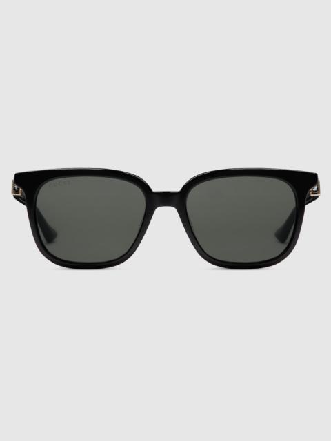 Square-framed sunglasses