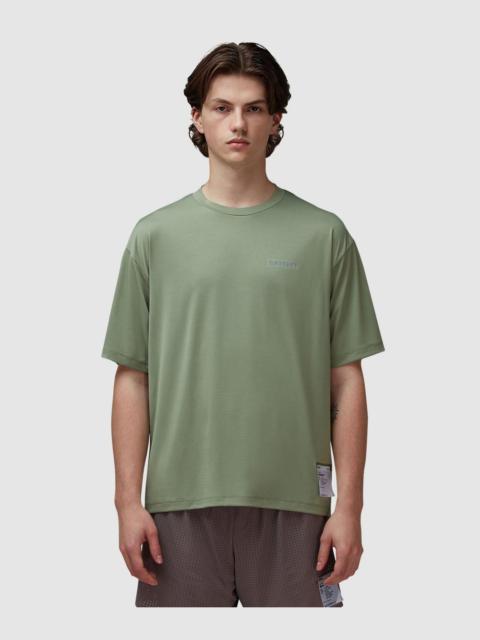 SATISFY Auralite™ logo t-shirt