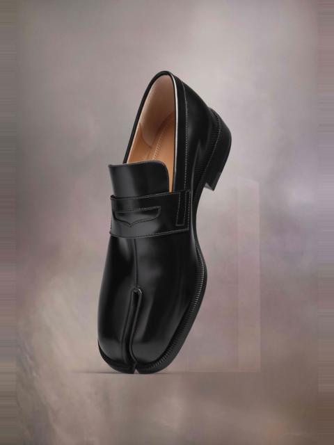【関税&送料込】Maison Margiela Moccasin Mule Tabi Maison Margiela Tabi Leather Mules | Red | FARFETCH