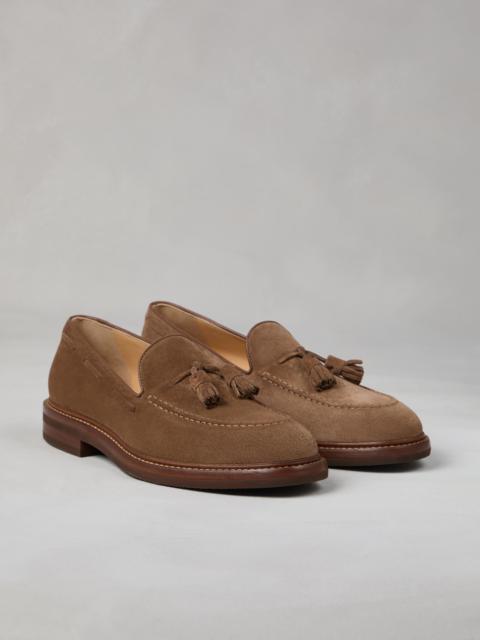 Suede loafers with tassels