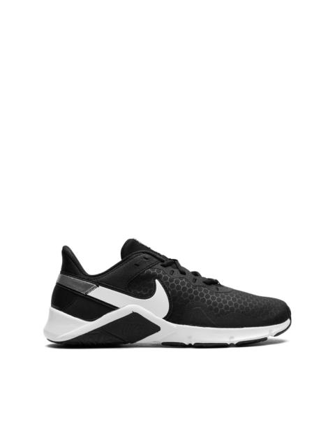 Nike Legend Essential 2 sneakers