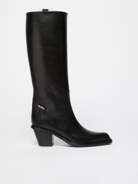 Max Mara Boots with heel