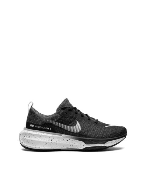 Nike ZoomX Invincible Run Flyknit 3 "Oreo" sneakers