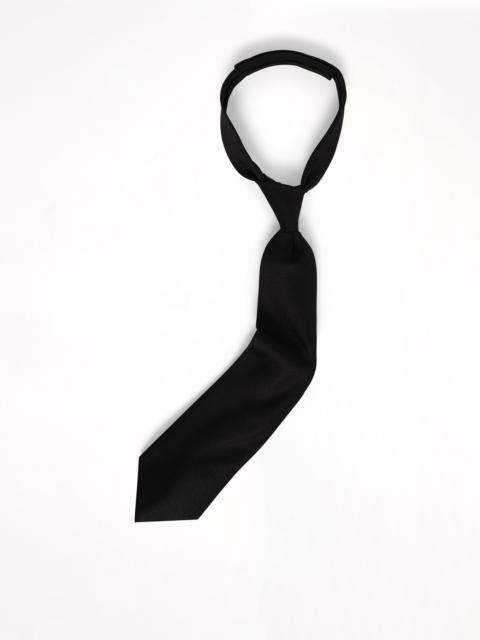 doublet Shape Memory Shijira Tie in Black