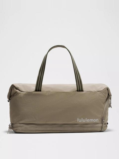 lululemon 3-in-1 Gym Duffle Bag 30L