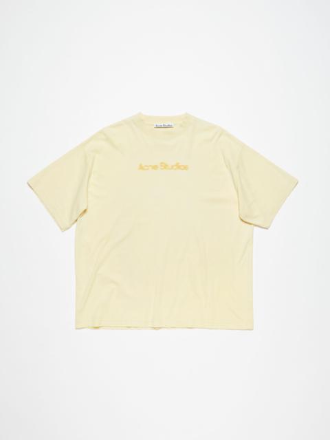 Blurred logo t-shirt - Relaxed unisex fit - Pale yellow