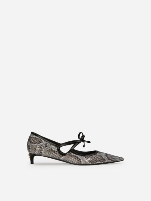 Python skin pumps