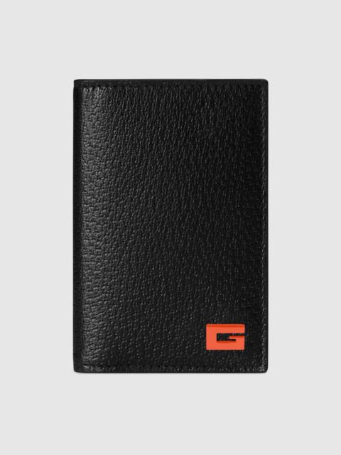 GUCCI Long card case with G detail