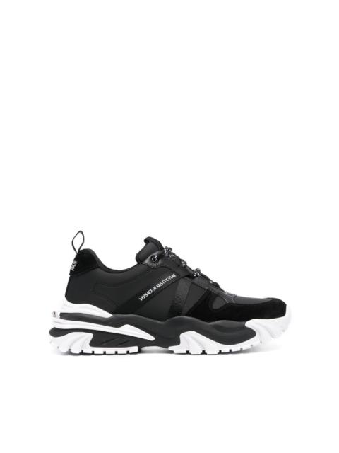 VERSACE JEANS COUTURE logo-print low-top sneakers