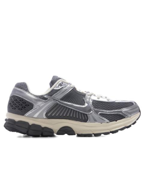 ZOOM VOMERO 5 - IRON GREY/CHROME/METALLIC SILVER