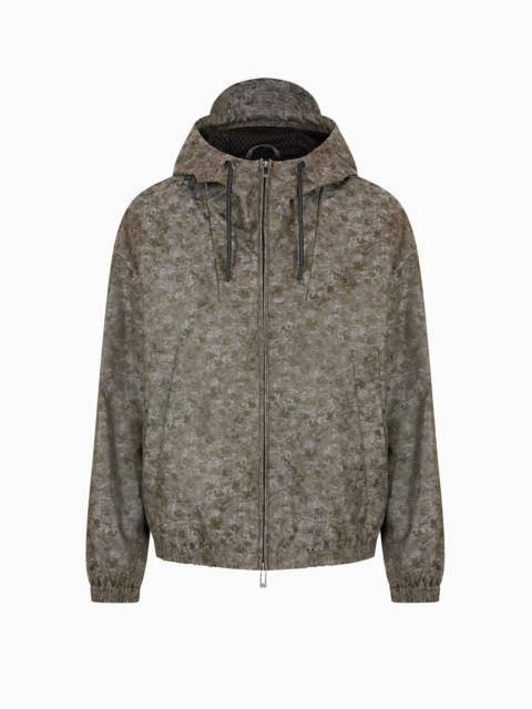 Water-repellent hooded blouson in nylon jacquard with a camouflage pattern