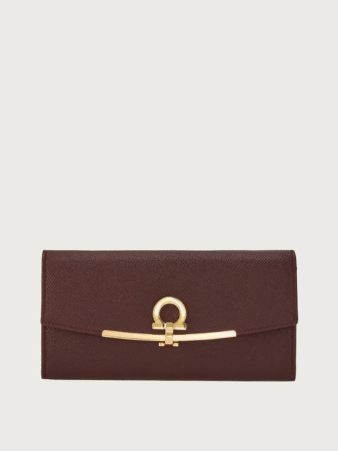 FERRAGAMO GANCINI CONTINENTAL WALLET