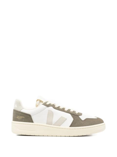 VEJA Veja Panelled Perforated Sneakers